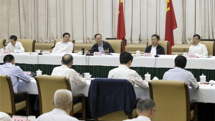 王岐山在巡察工作座谈会上强调 推动从严治党向基层拓展 回应人民群众的期盼