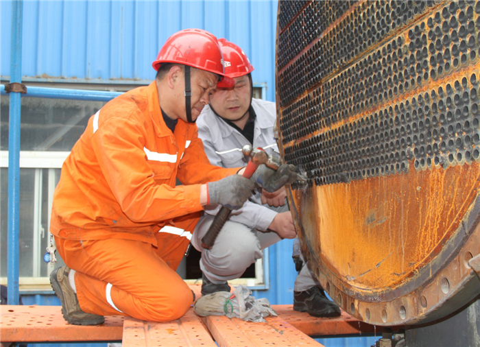 【纪检人·镜头】劳动最光荣